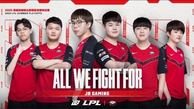 与此同时 与此同时