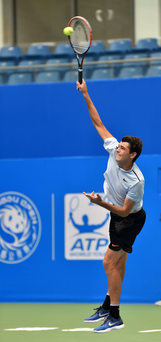 其中包括布 其中包括布