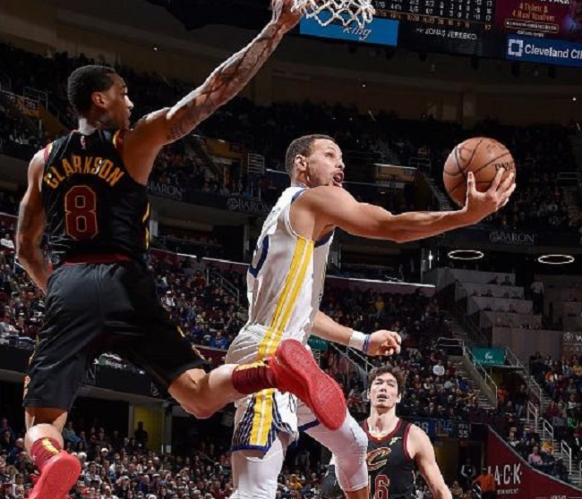 奏拖入对方 奏拖入对方