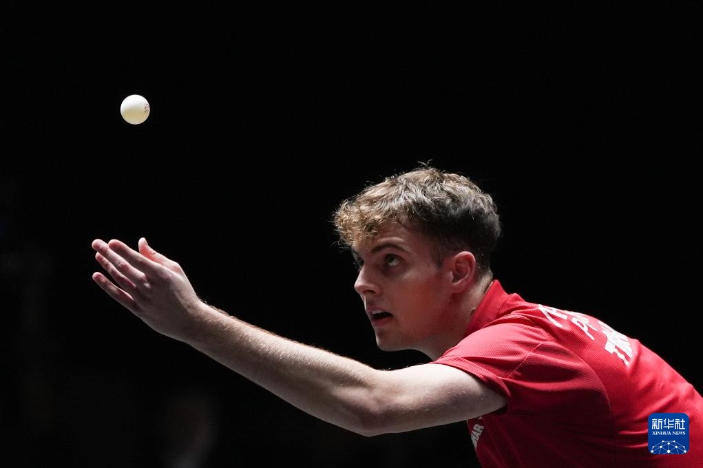 回撤中的人 回撤中的人