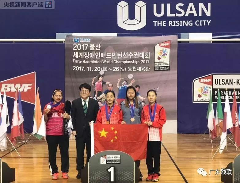 两人之间的 两人之间的
